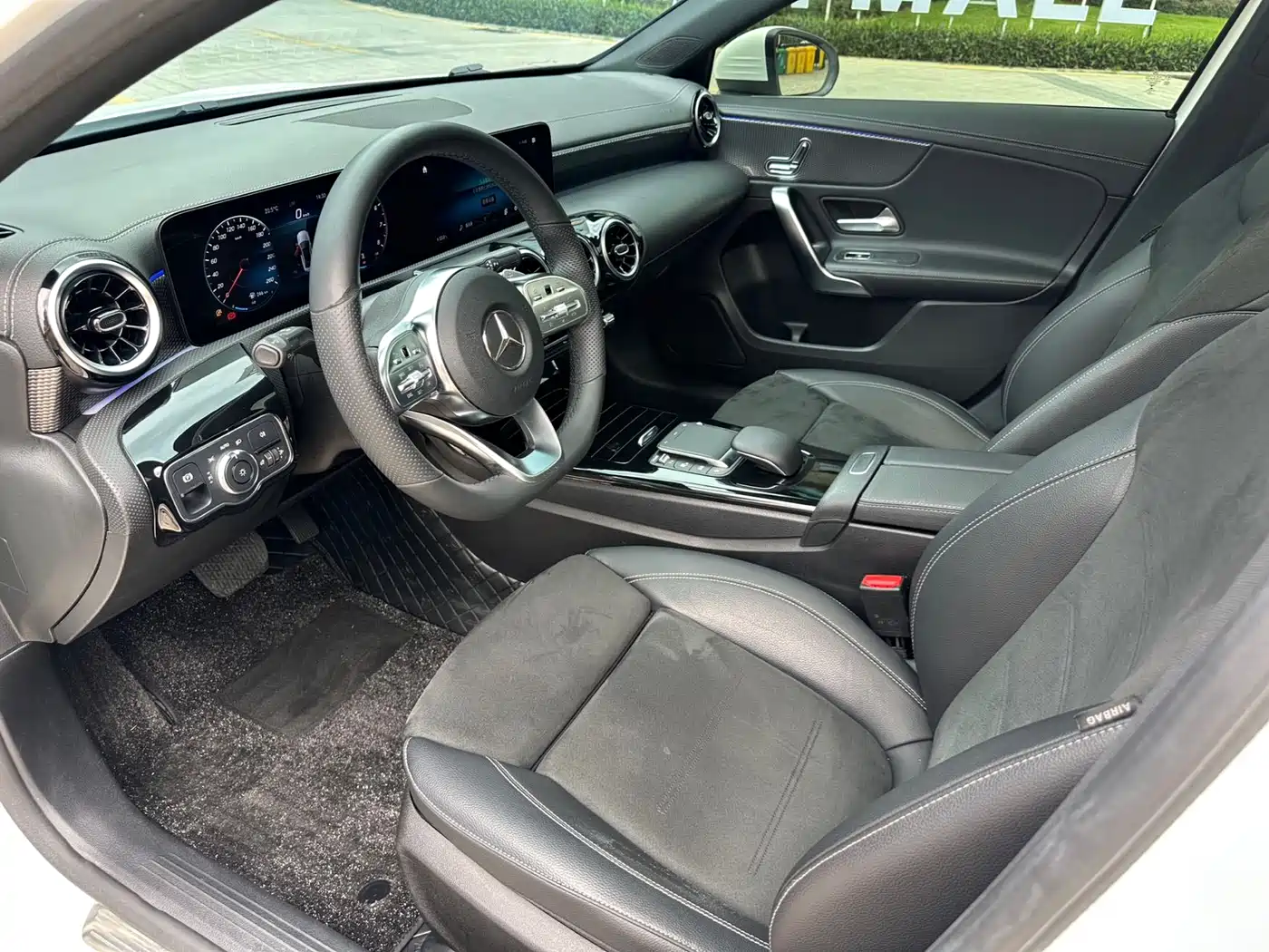 Mercedes-Benz A-Class 2020 A 180 L Sport Sedan фото 7