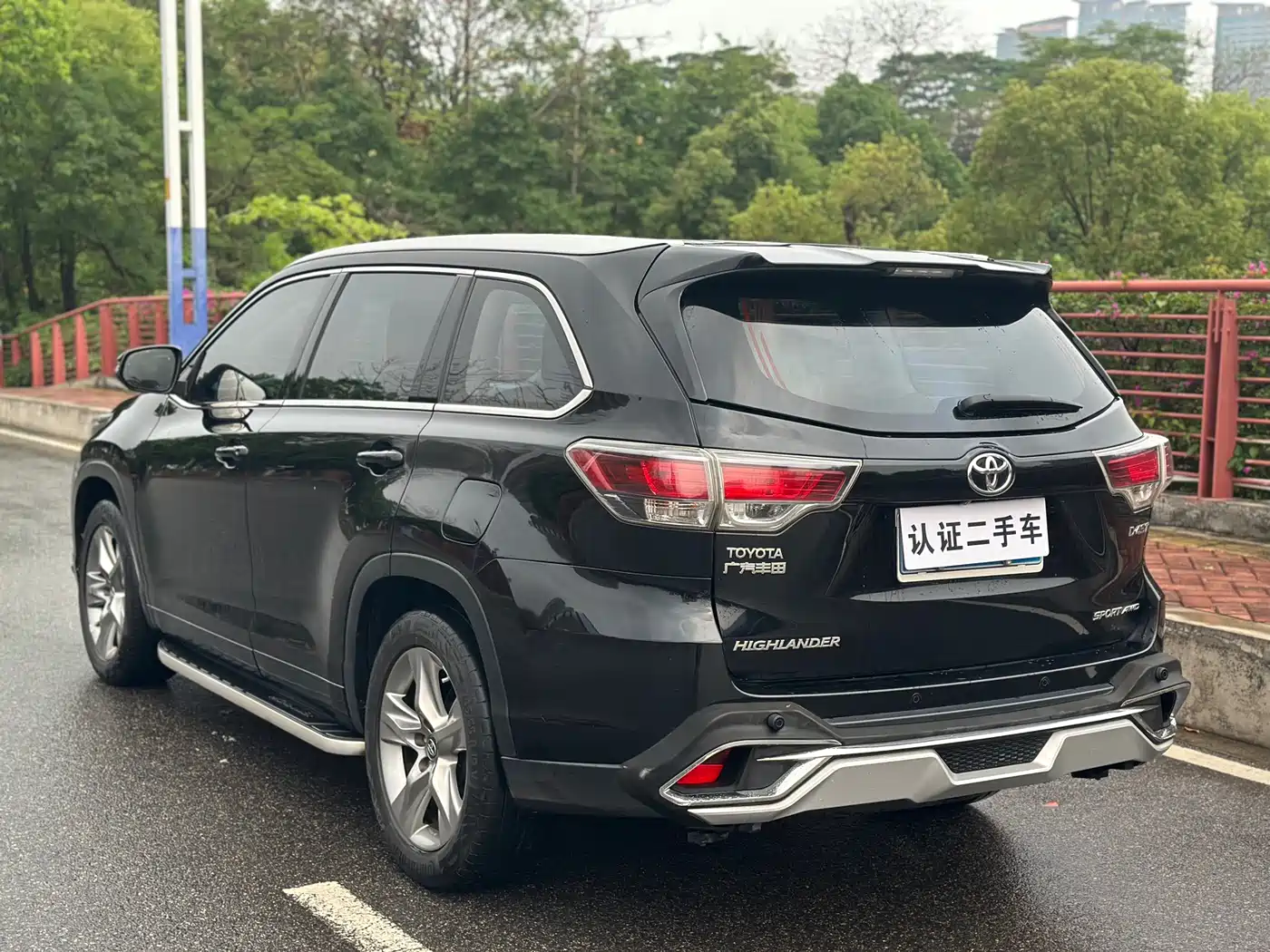 Toyota Highlander 2017 2.0T 4WD Premium 7-Seater фото 7