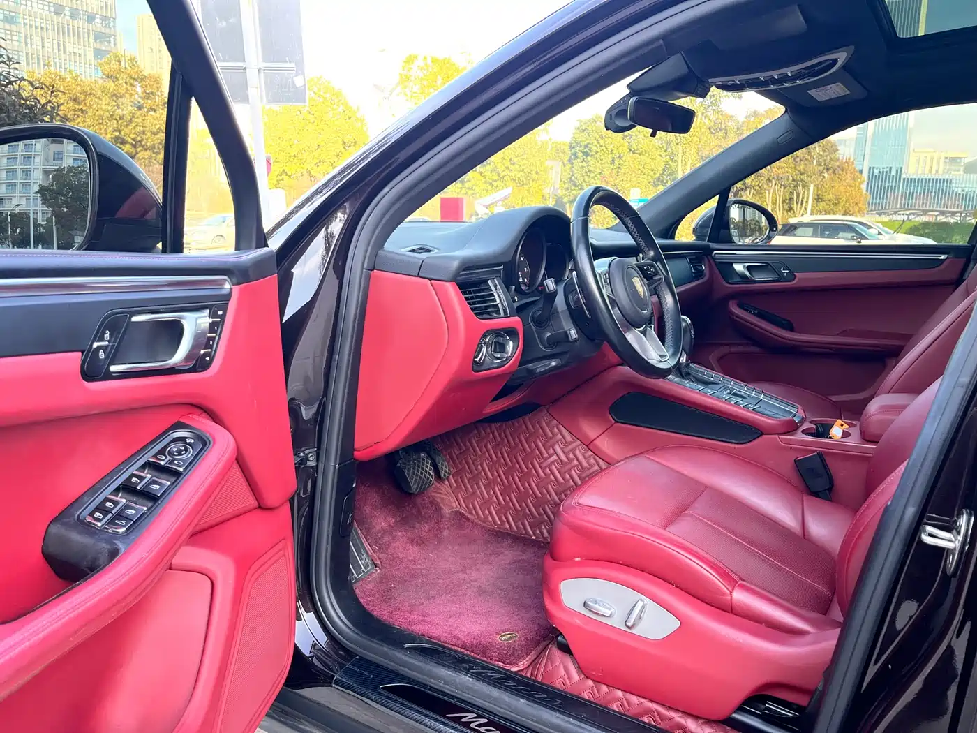 Porsche Macan 2018 Macan 2.0T фото 6