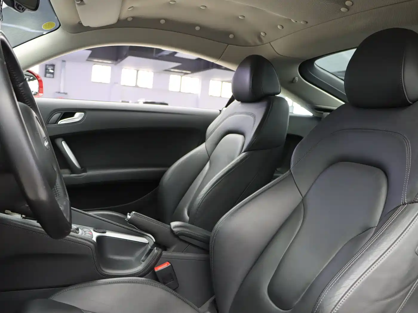 Audi TT 2008 Model TT 3.2 Quattro фото 18