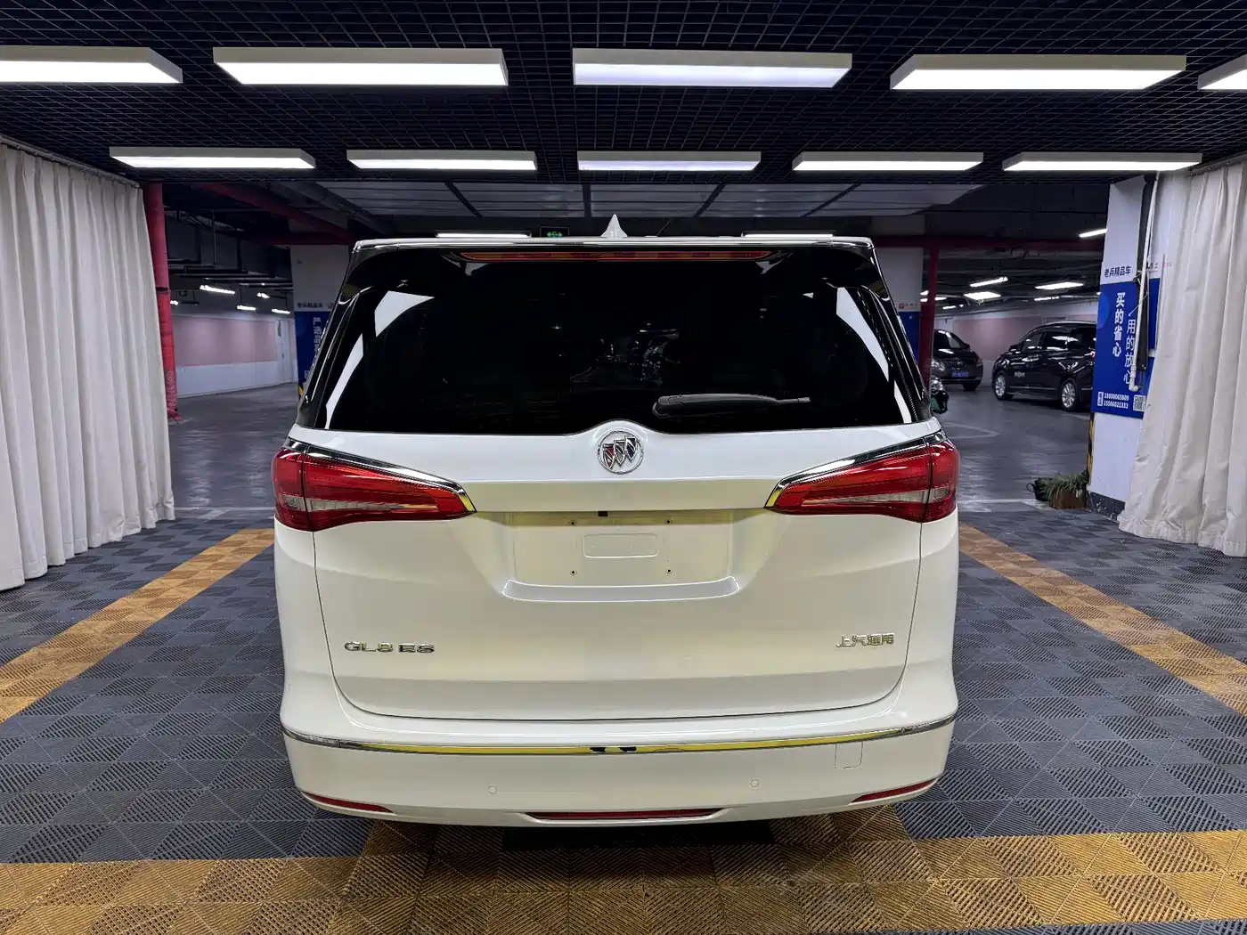 Buick GL8 2017 ES 28T Comfort Type China V фото 6