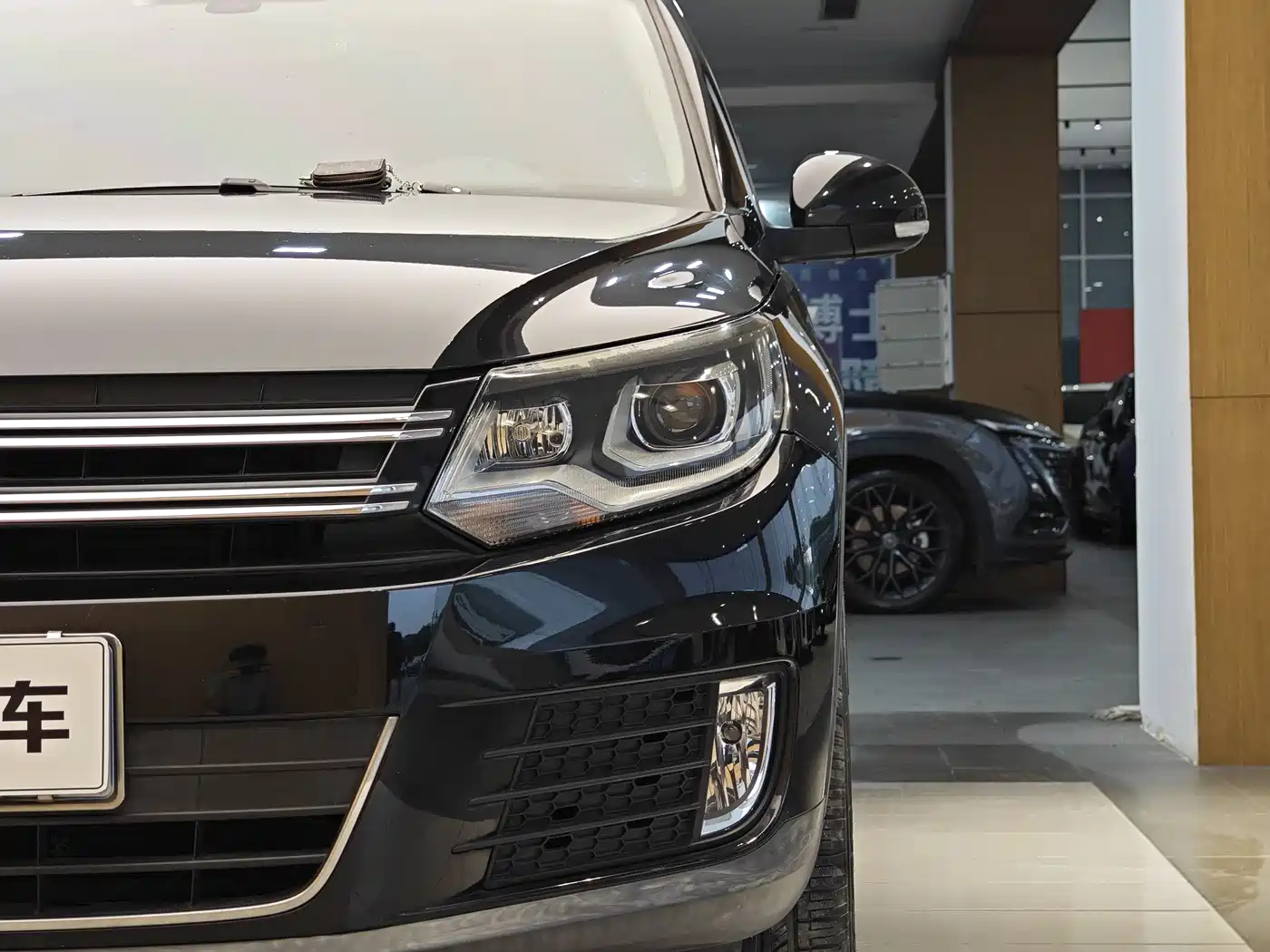 Volkswagen Tiguan 2015 1.8TSI Automatic 2WD Comfortline фото 2