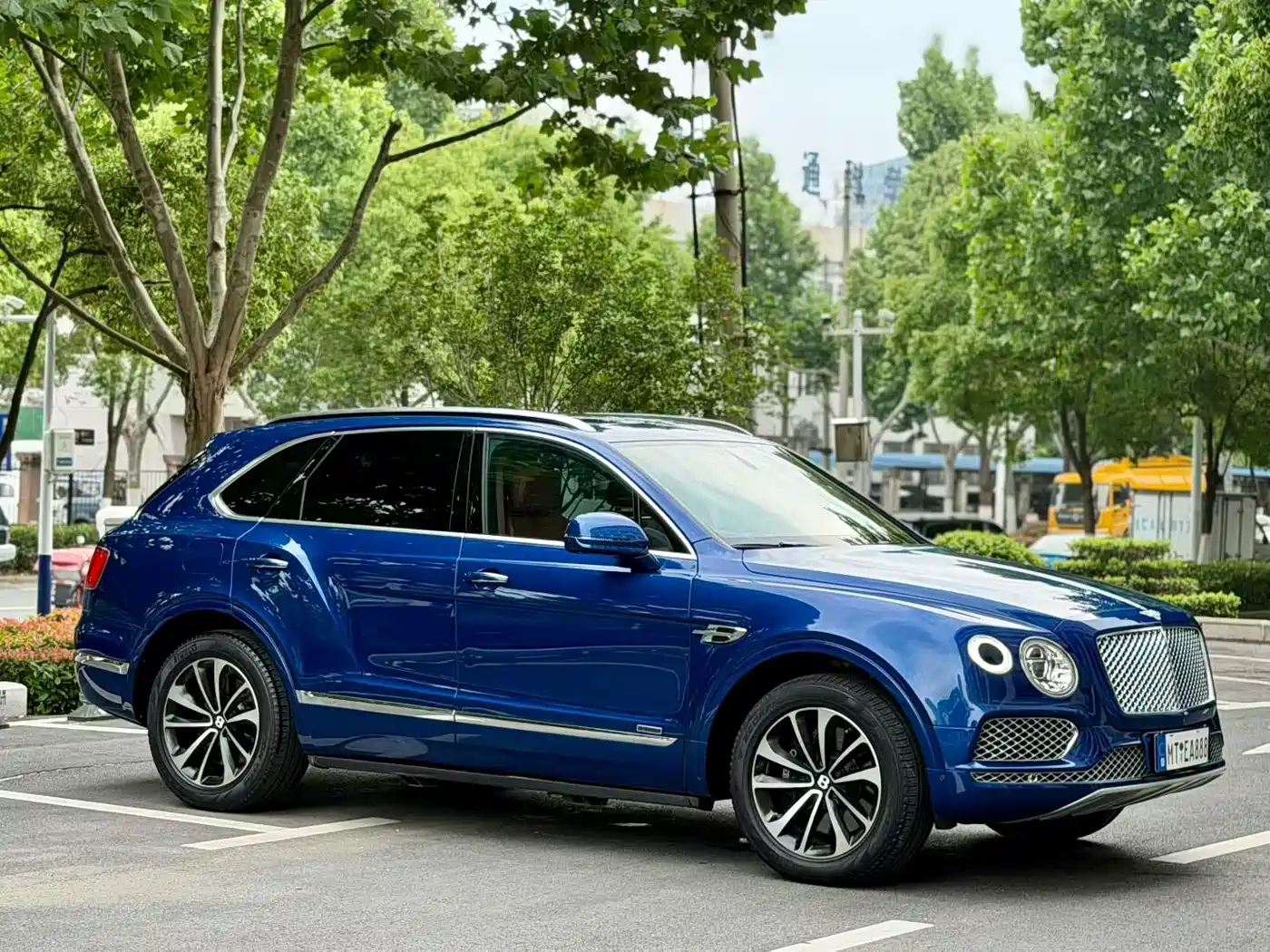 Bentley Bentayga 2018 4.0T V8 фото 3