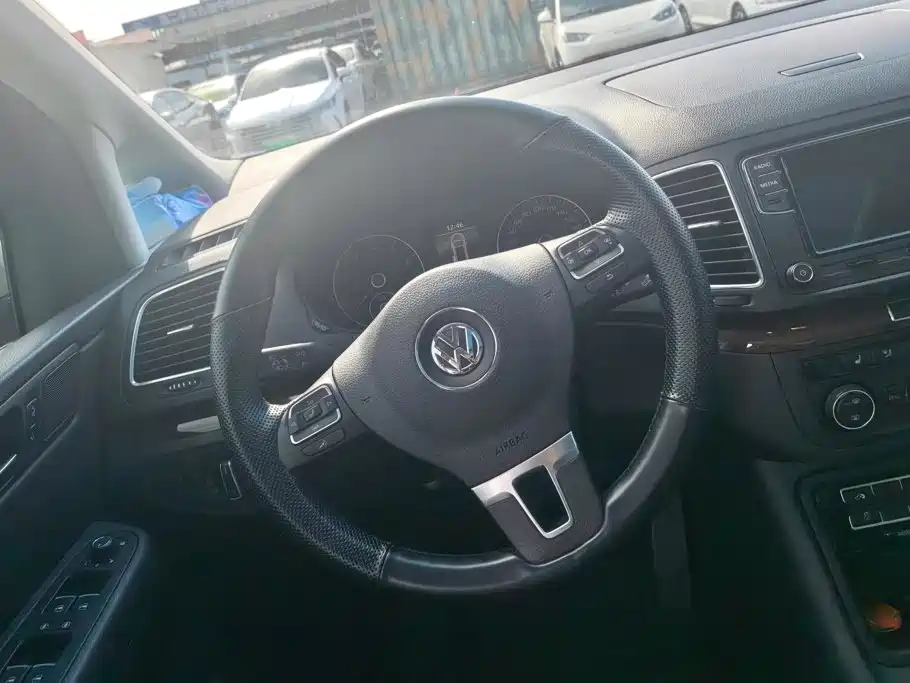 Volkswagen Sharan 2016 2014 2.0TSI Comfort