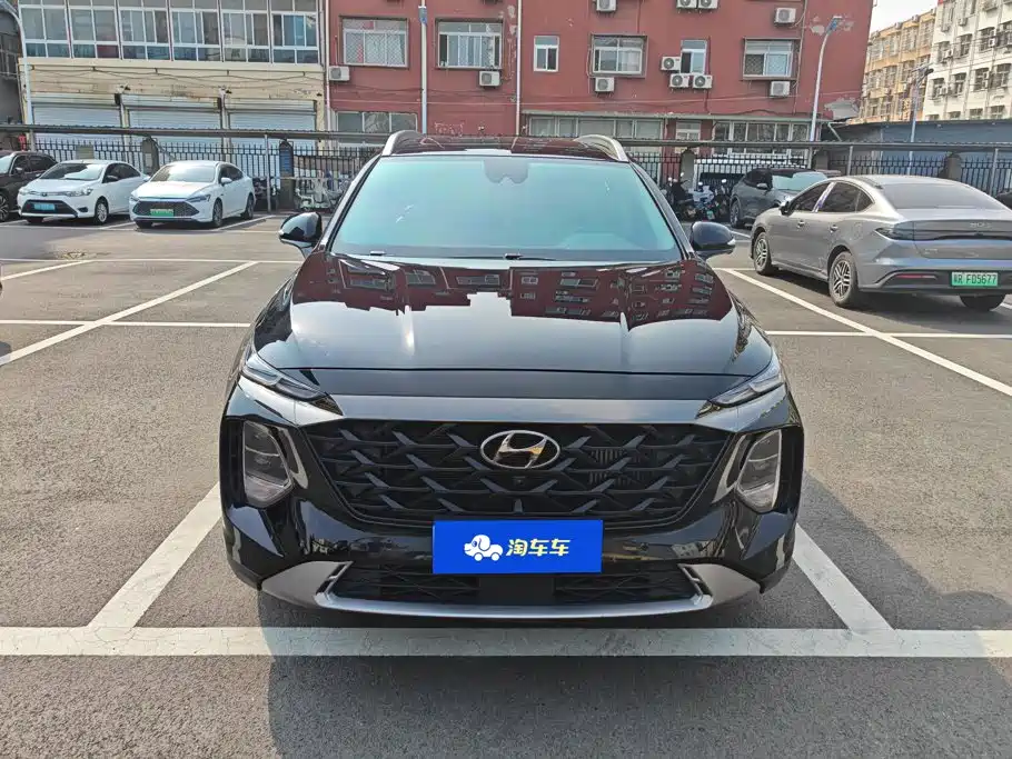 Hyundai Santa Fe 2022 2023 Traveller 380T GDi Auto 4WD LUX HTRAC Premium Edition