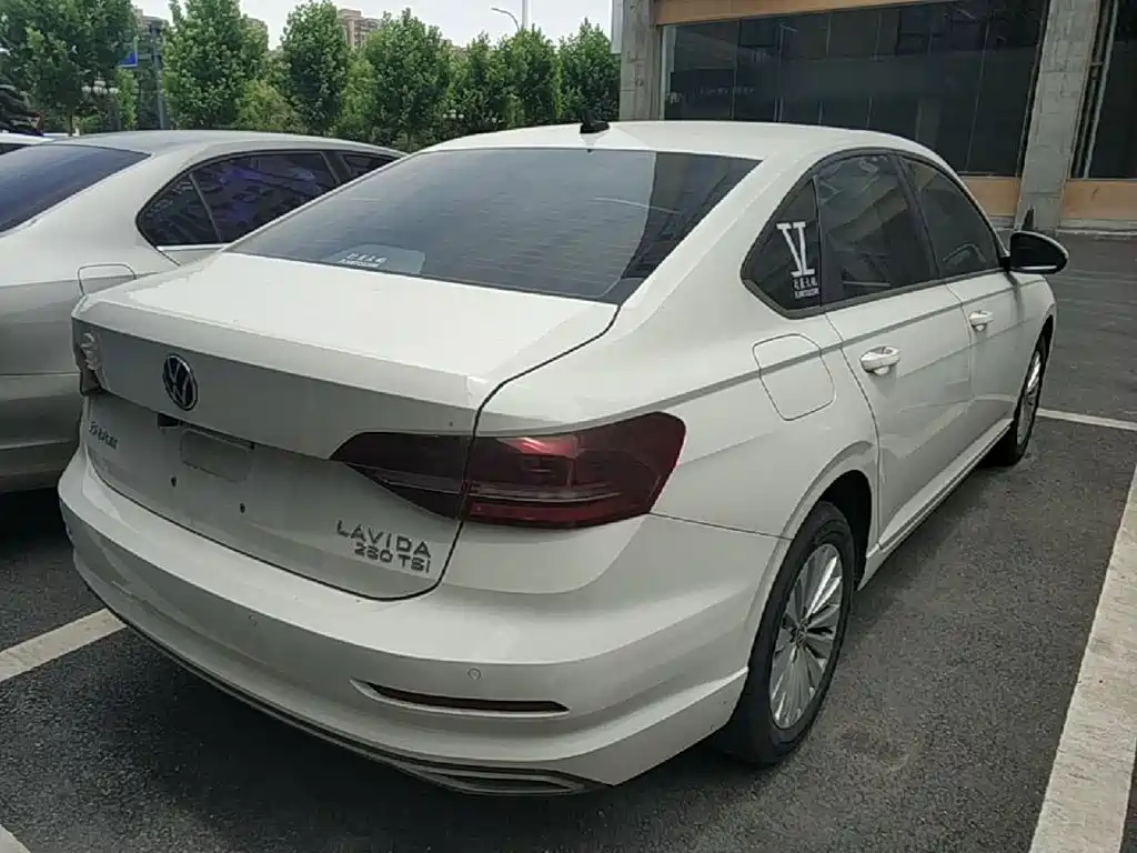 VOLKSWAGEN LAVIDA