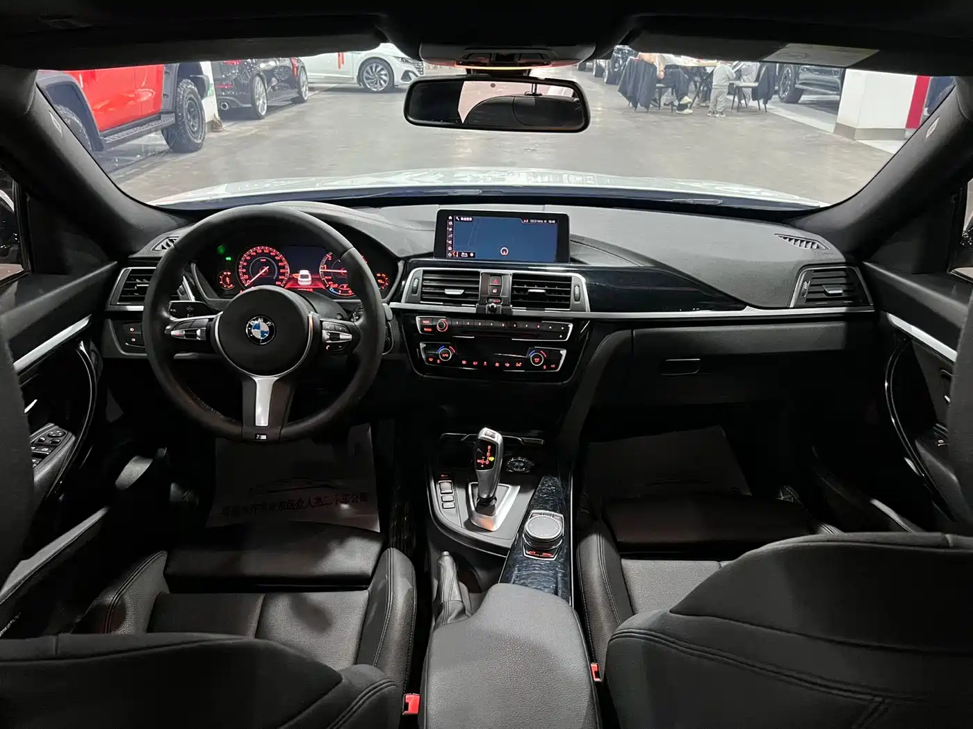 BMW 3 Series GT 2019 320i M Sport Package фото 9