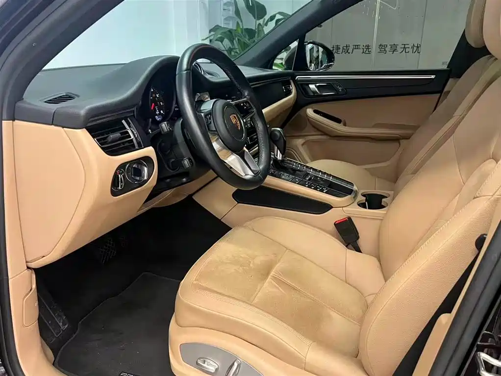 Porsche Macan 2020 Macan 2.0T фото 11