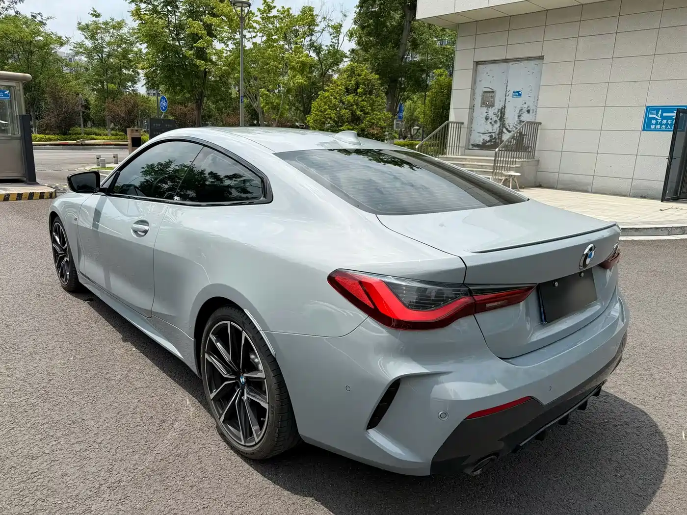 BMW 4 Series 2022 430i M Sport Shadow Night Package фото 9