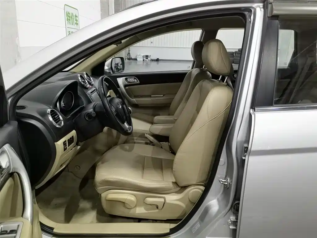 Haval H6 2011 2.0L Manual 2WD Elite Edition фото 10