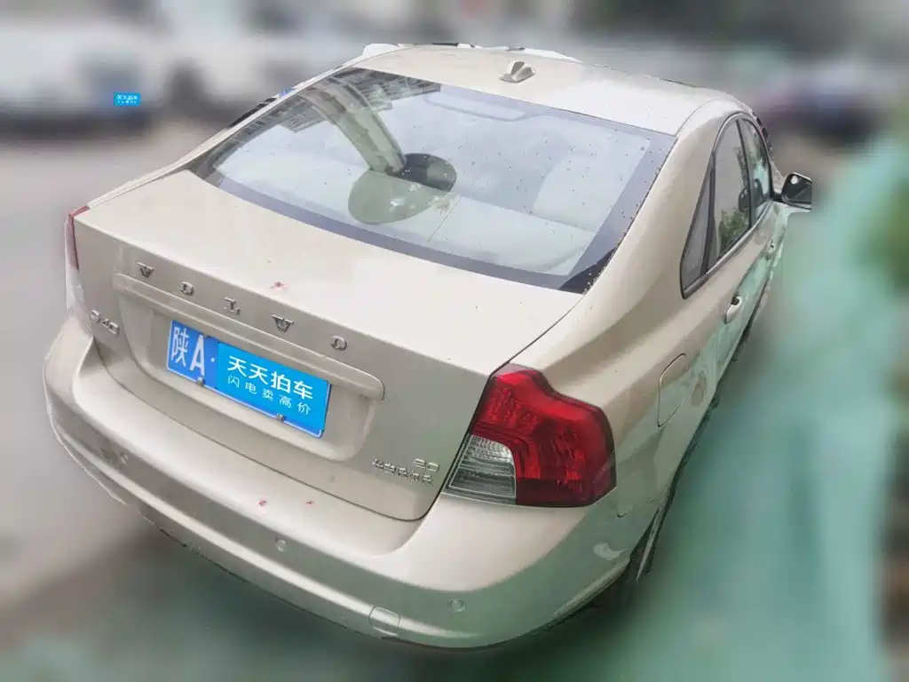 Volvo S40 2011 2011 2.0L Auto Intelligent Premium Edition