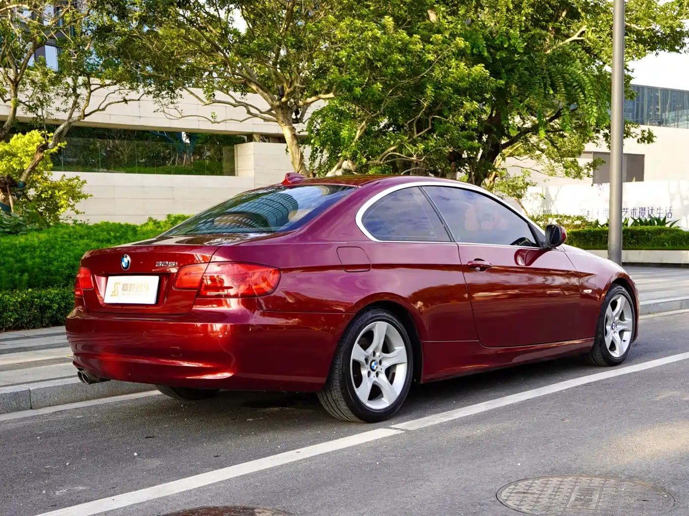 BMW 3 Series (Import) 2010 2011 325i Coupe