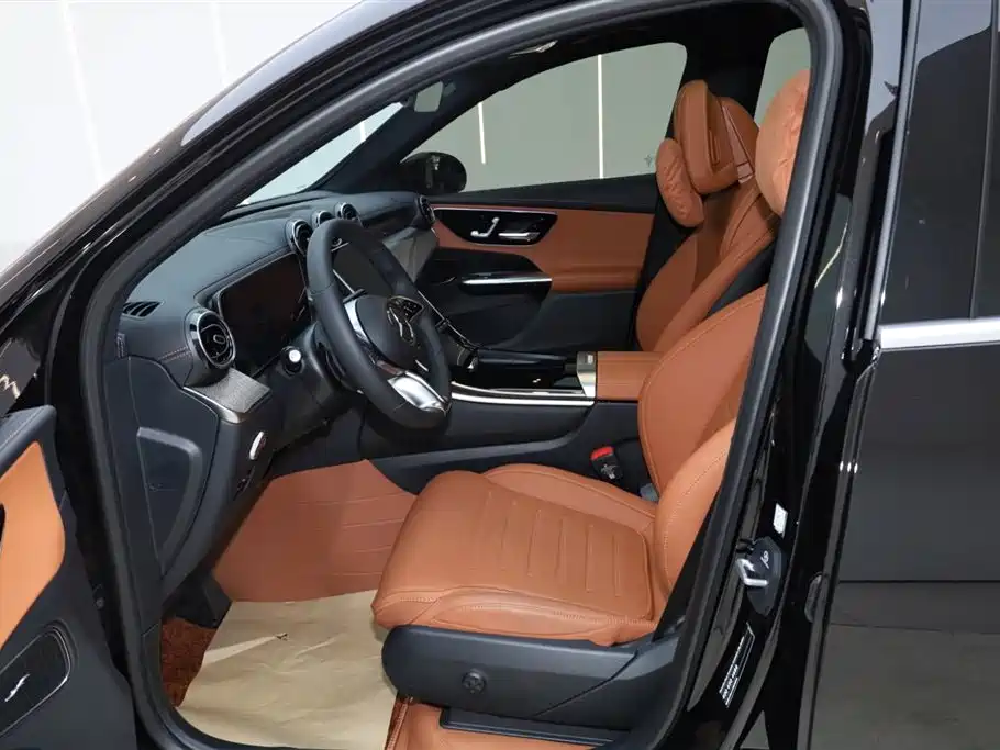 MERCEDES-BENZ GLC