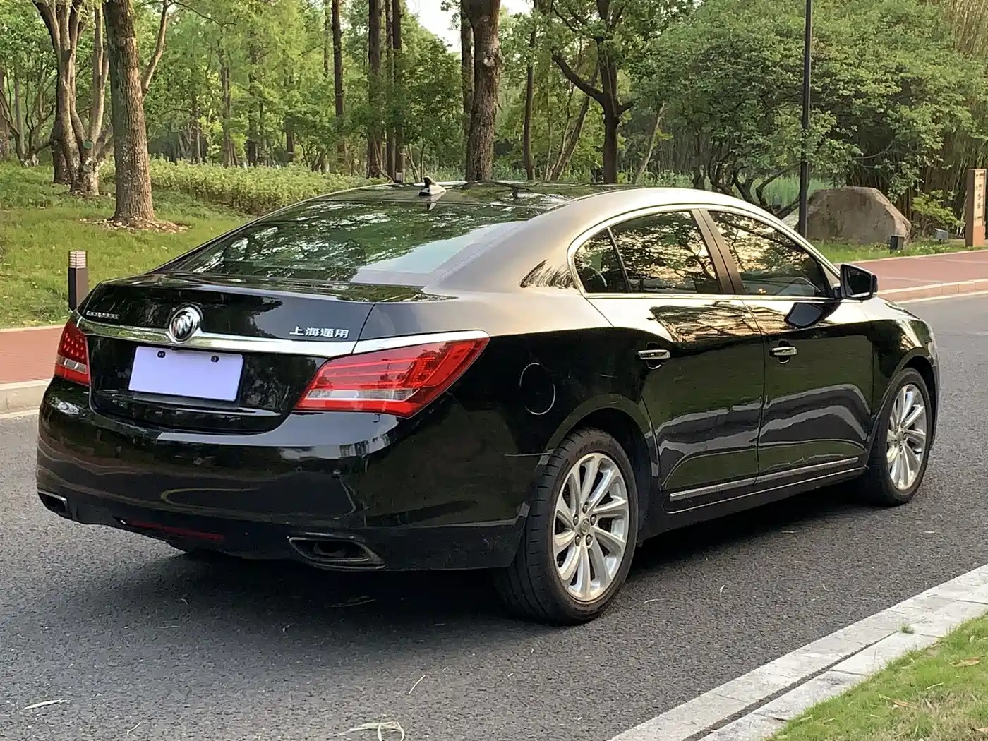 Buick LaCrosse 2013 2.4L SIDI Elite Comfort фото 5