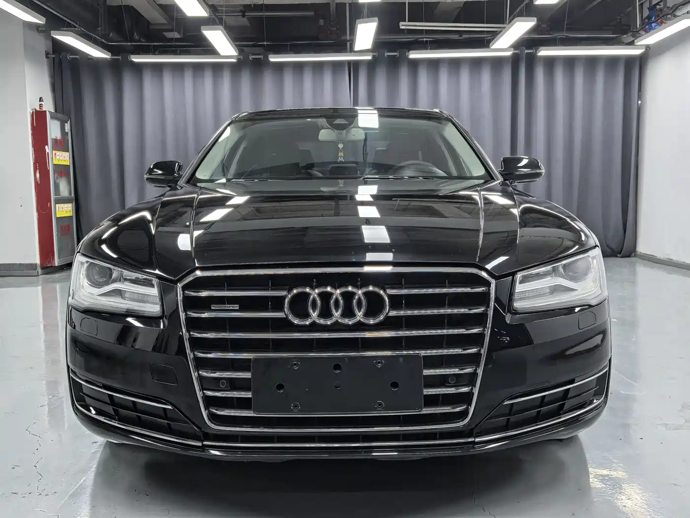Audi A8 2014 A8L 45 TFSI quattro Comfort фото 2