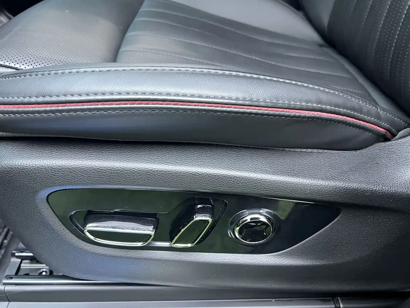 GAC Trumpchi Trumpchi M8 2023 Model Master Series 400T Ultimate Edition фото 13