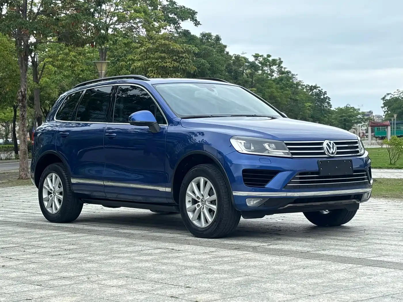 Volkswagen Touareg 2017 3.0TSI Explorer Edition фото 3