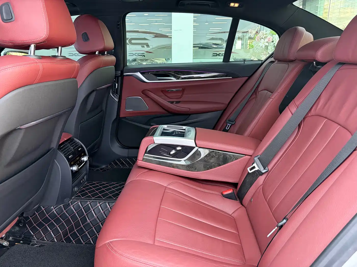 BMW 5 Series 2020 530Li Exclusive M Sport Package фото 15