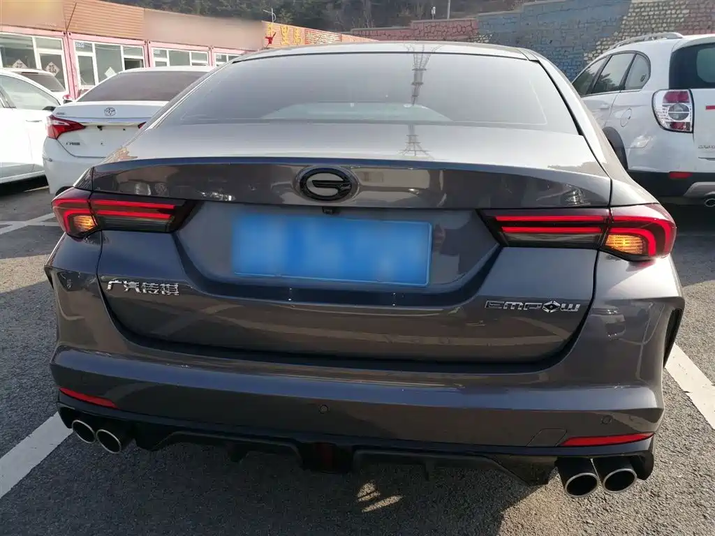GAC Trumpchi Trumpchi Emkoo 2023 270T DCT J15 Edition фото 4