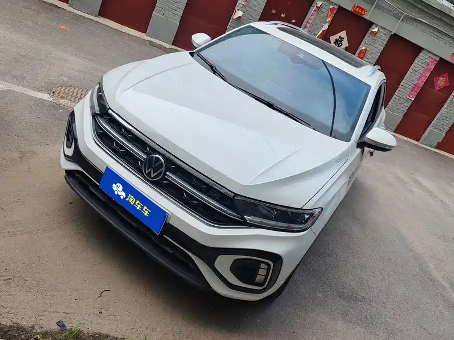 Volkswagen T-ROC 2023 300TSI DSG 2WD Dawn Edition