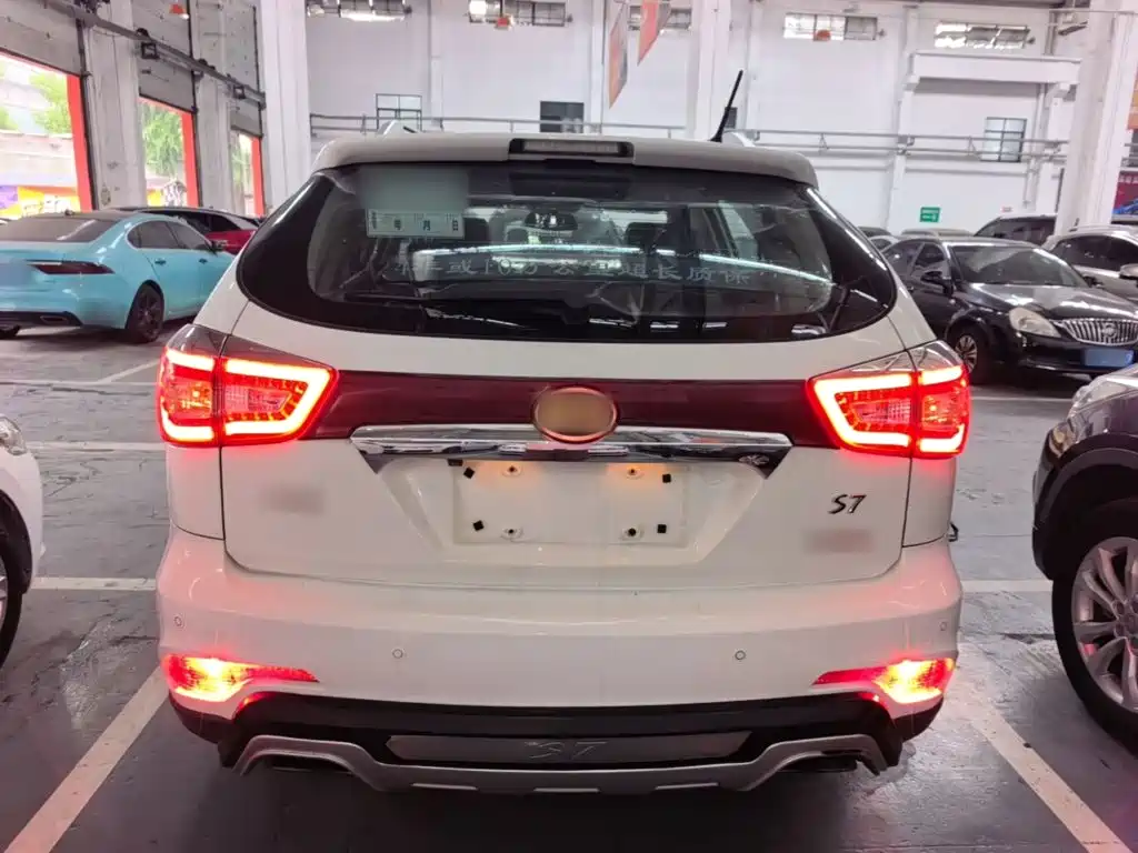 BYD S7 2016 2015 2.0T Upgrade Automatic Flagship