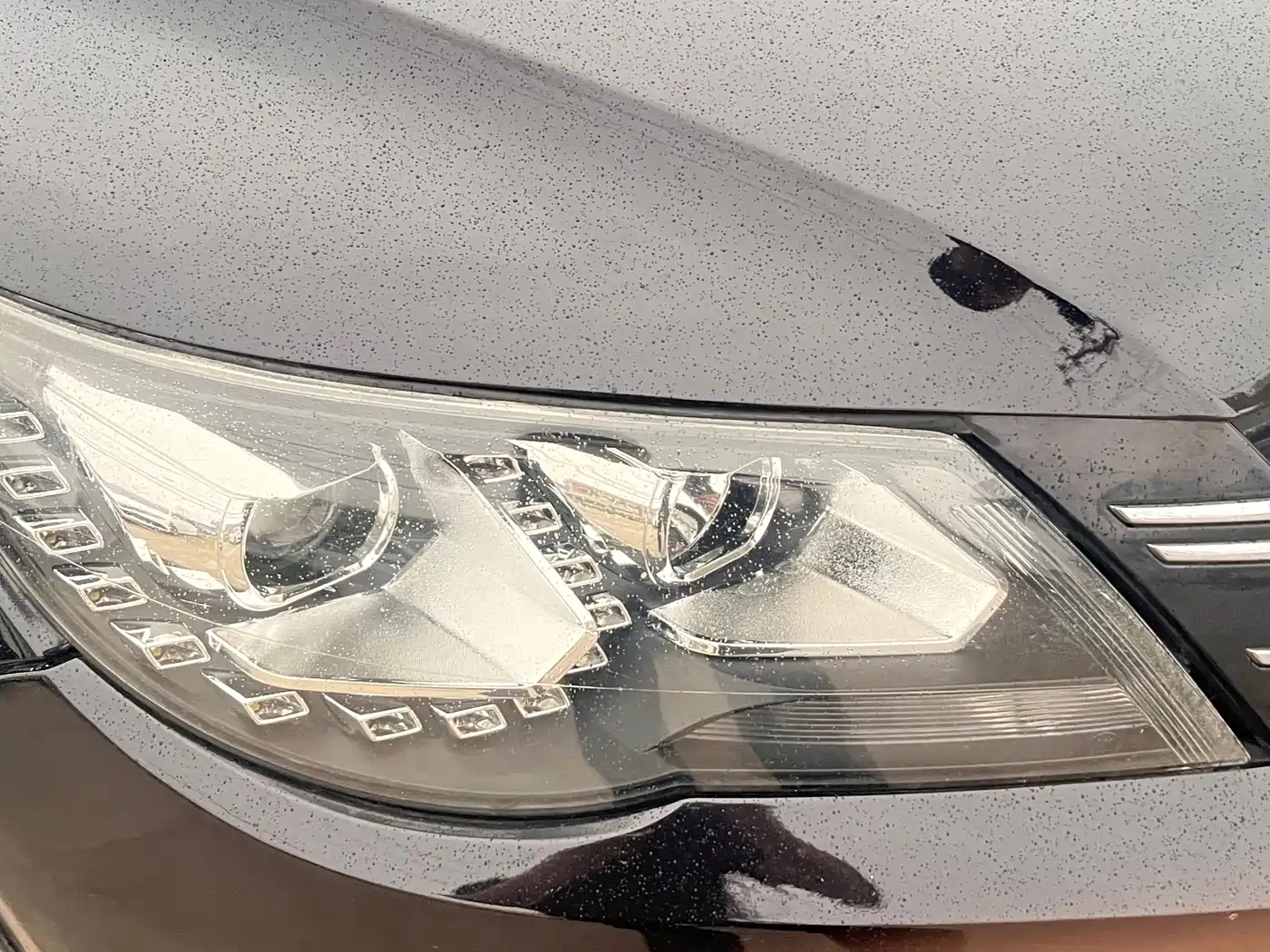 Volkswagen Tiguan 2012 1.8TSI Automatic 4WD Elite Edition фото 11
