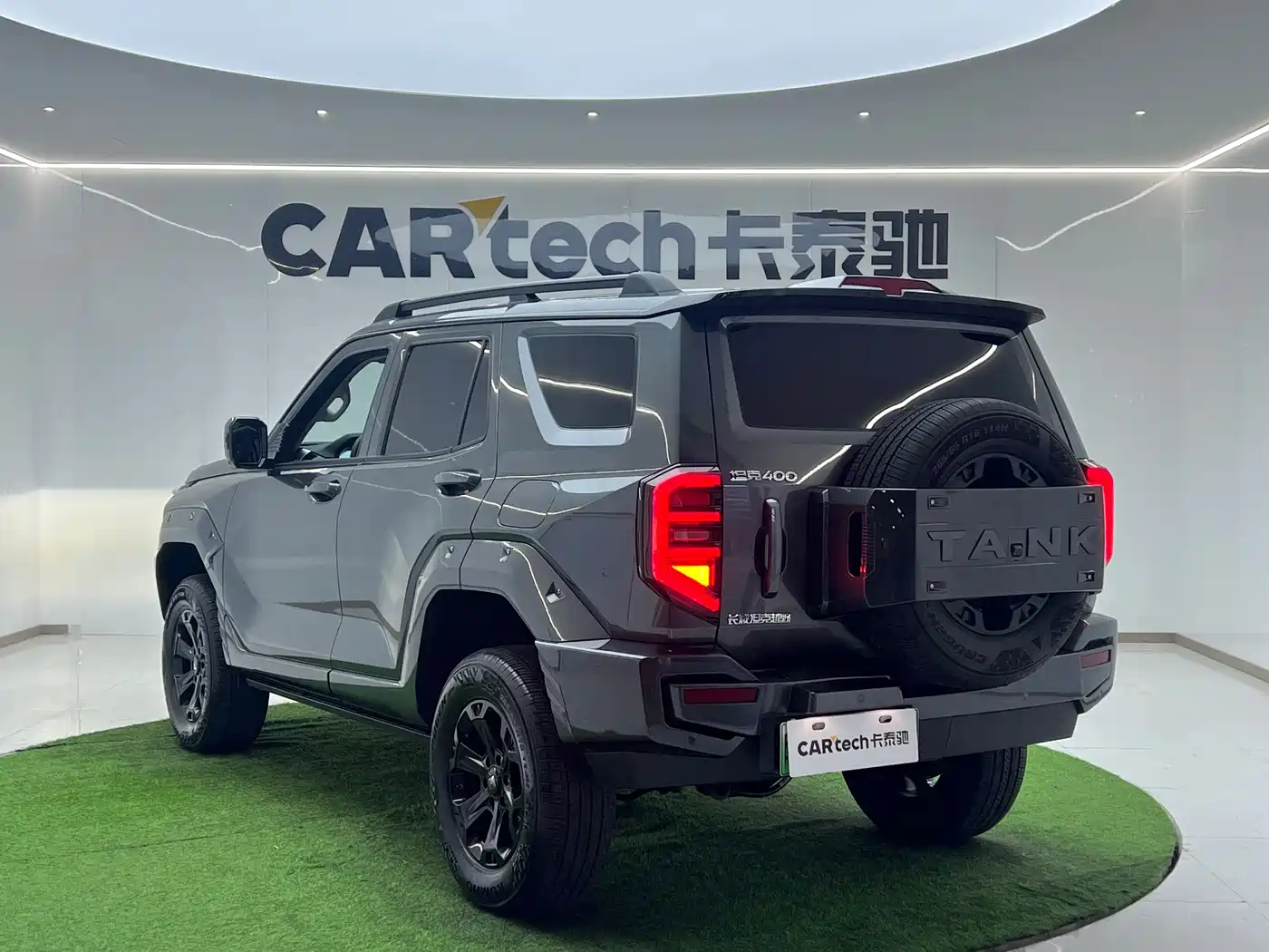 Tank 400 New Energy 2024 Hi4-T Off-Road Edition фото 7