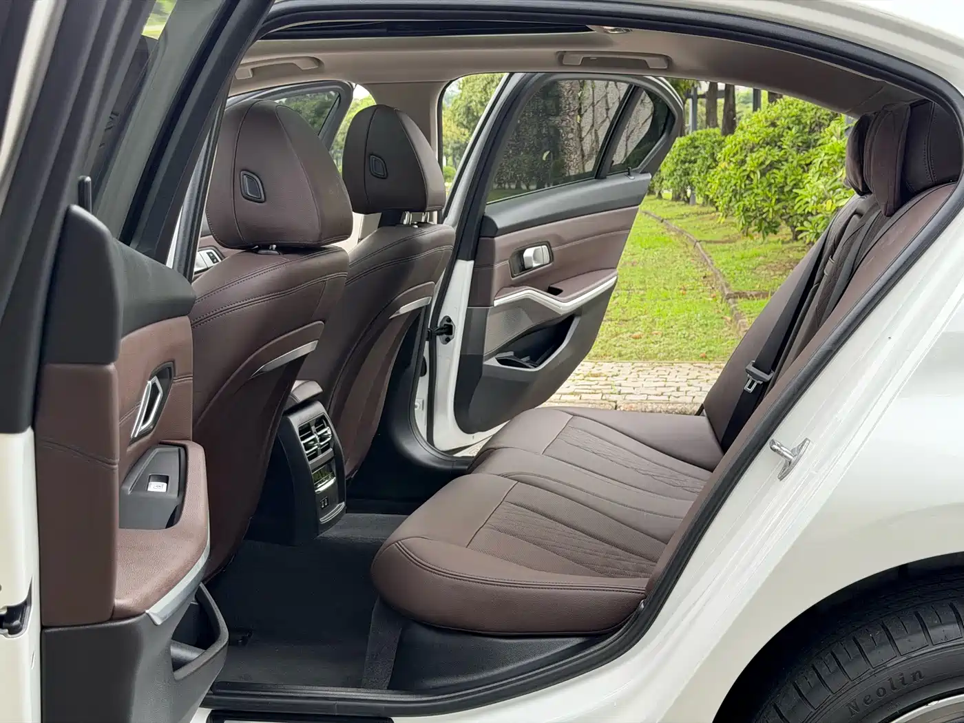 BMW i3 2022 eDrive 35 L фото 13