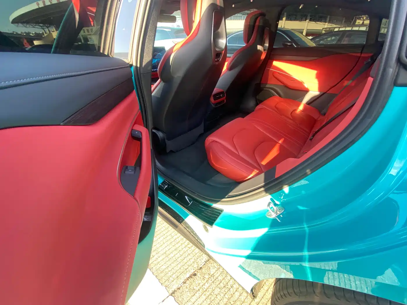 Xiaomi Auto Xiaomi SU7 2024 RWD Ultra Long Range Advanced Smart Driving Pro Edition фото 11