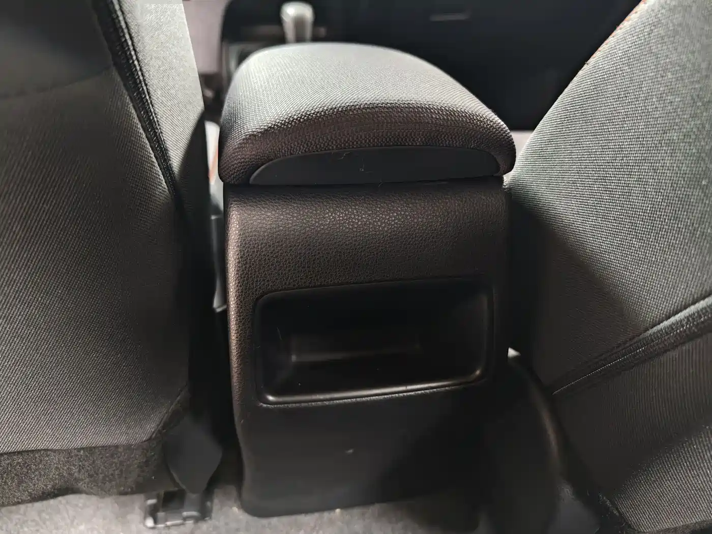 Toyota Corolla 2023 1.2T Pioneer Edition фото 6
