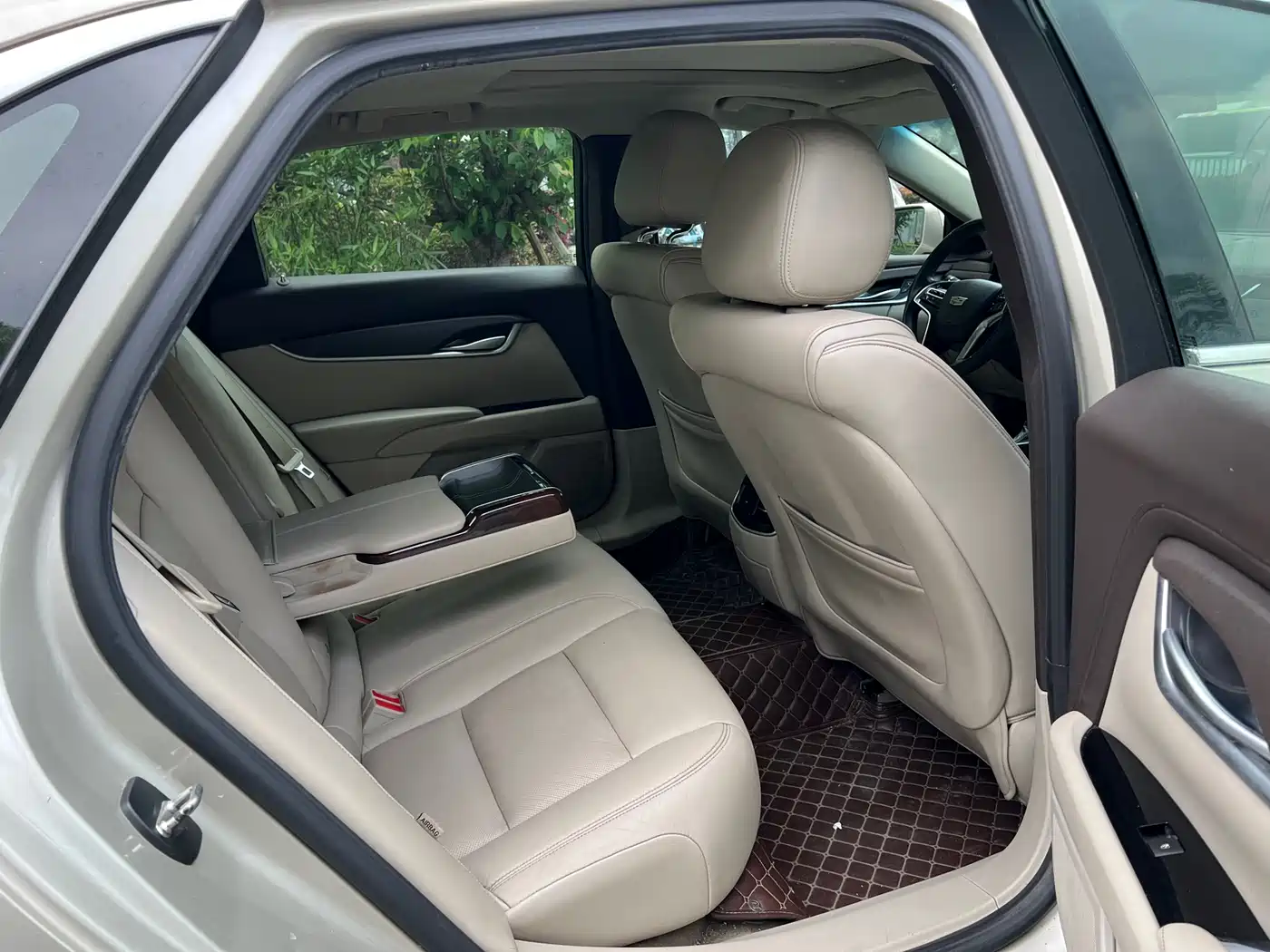 Cadillac XTS 2016 28T Technology фото 14