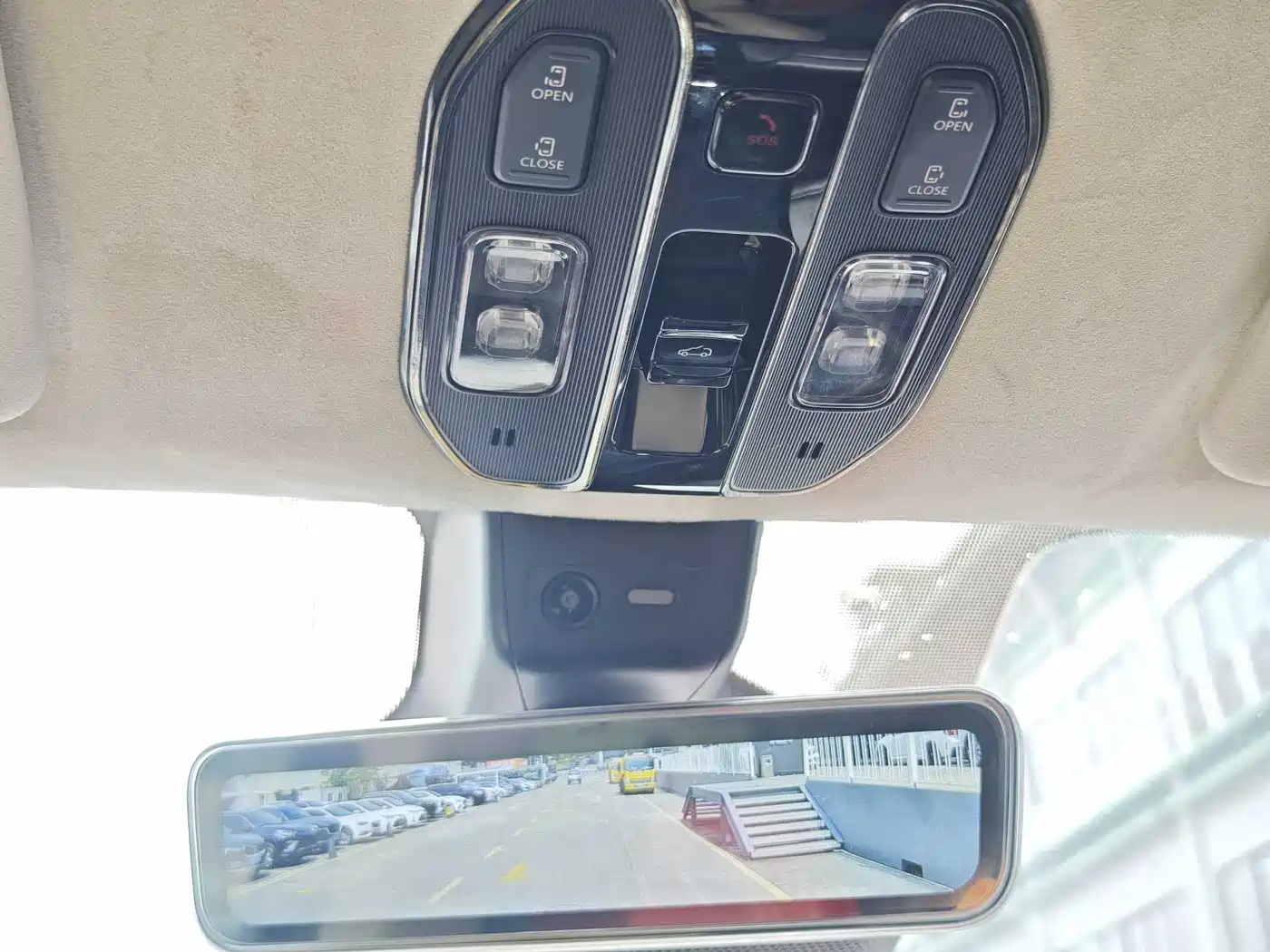 GAC Trumpchi Trumpchi E9 2023 E9 MAX фото 13