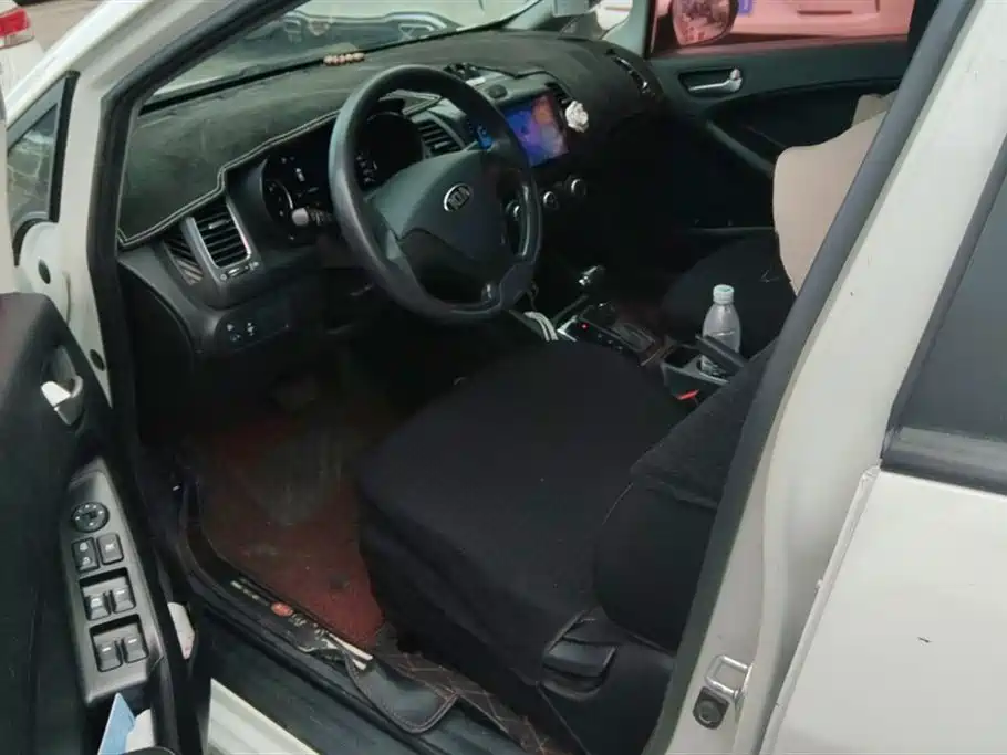 Kia K3 2016 1.6L Automatic GL фото 9