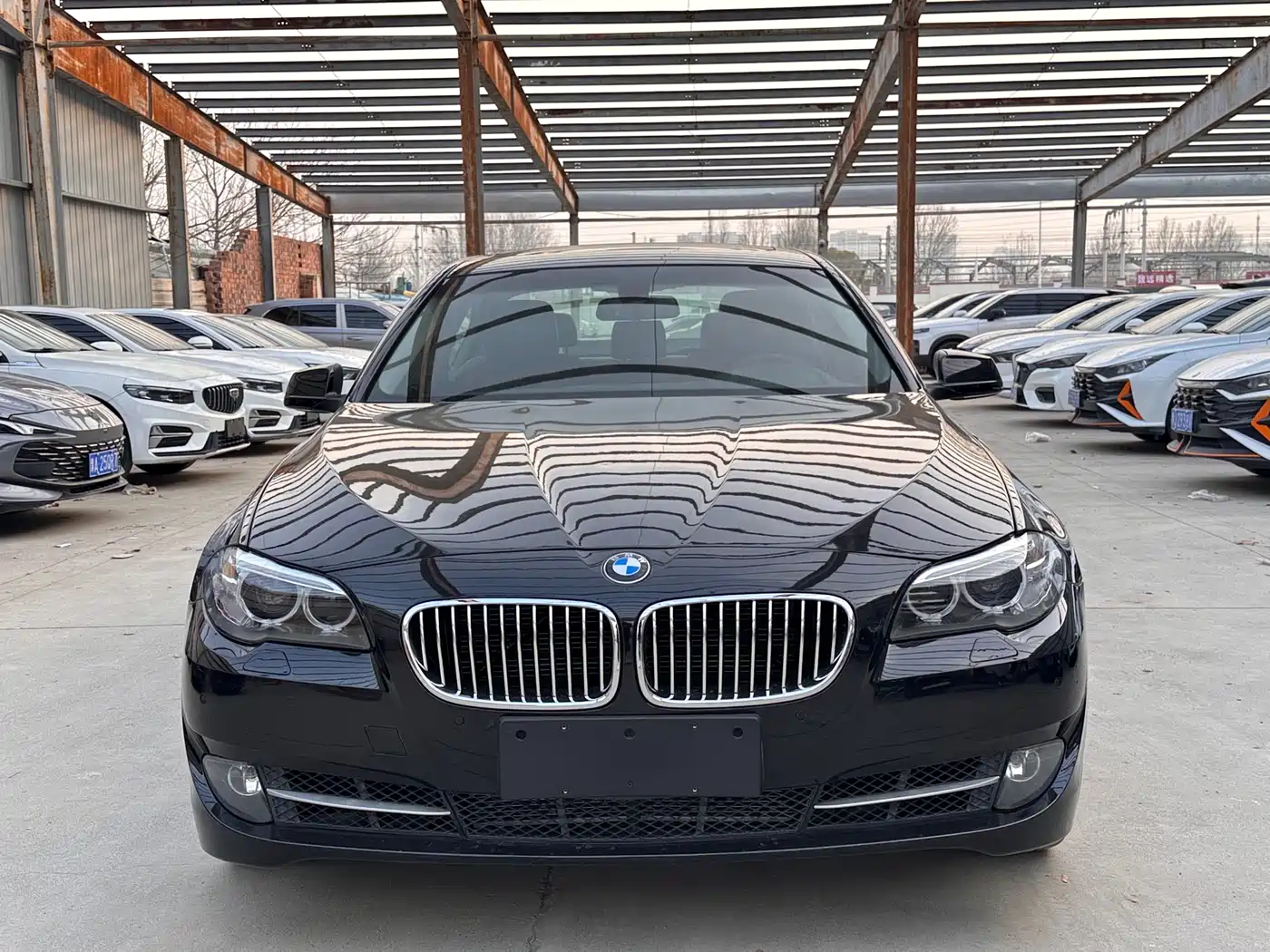 BMW 5 Series (Import) 2013 535i Leading Sport фото 2