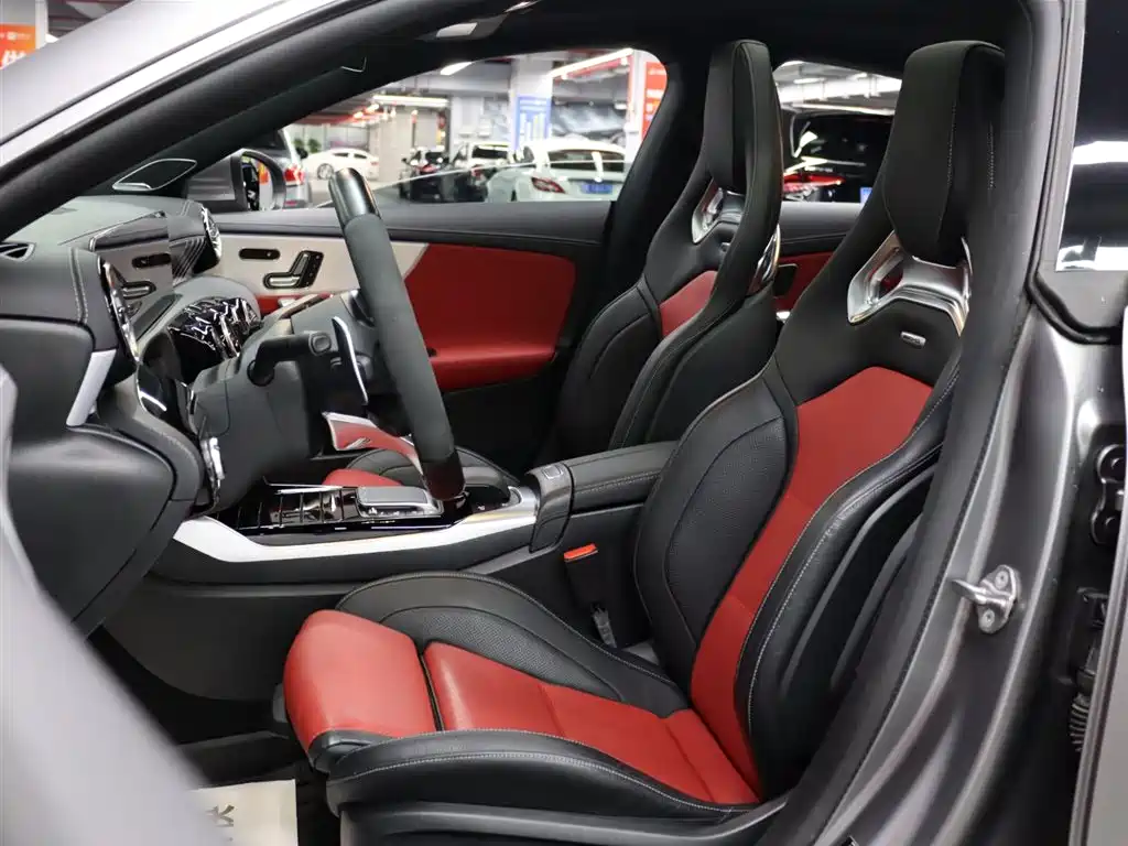 MERCEDES-BENZ CLA AMG