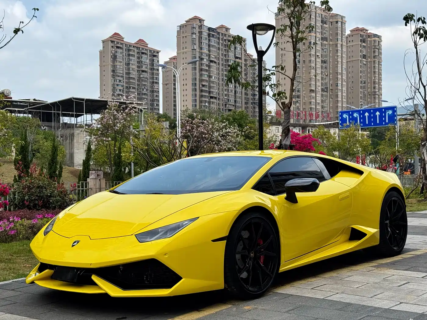 Lamborghini Huracán 2016 Huracán RWD Coupe фото 6