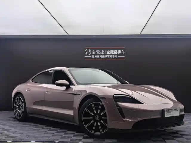 Porsche Taycan 2022 Taycan