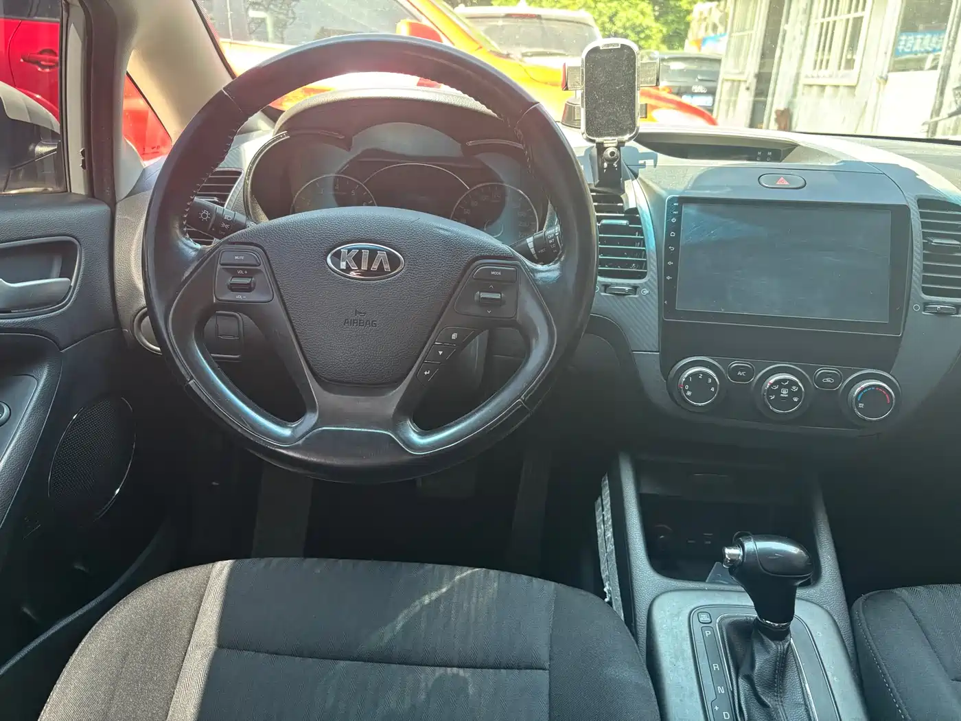 Kia K3 2015 1.6L Automatic GLS фото 12