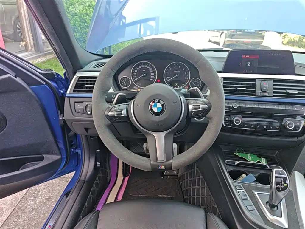 BMW 3 Series 2019 320i M Sport Package фото 11