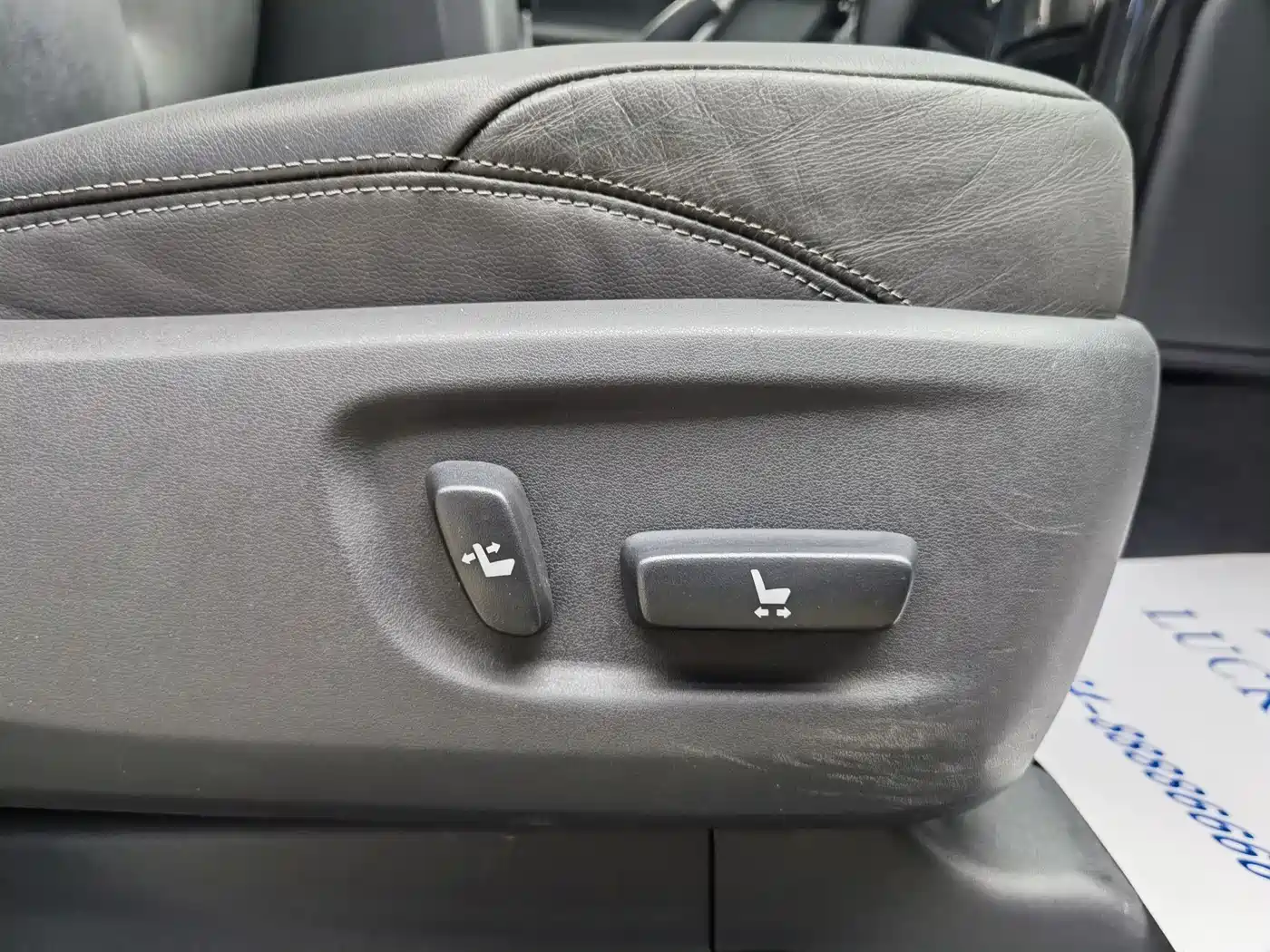 Toyota Prado 2016 2.7L Auto Luxury Edition фото 17