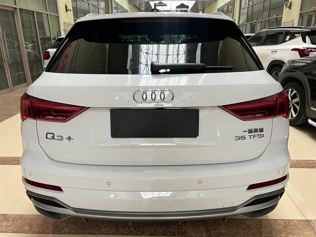 Audi Q3 2022 35 TFSI Fashion Dynamic фото 5