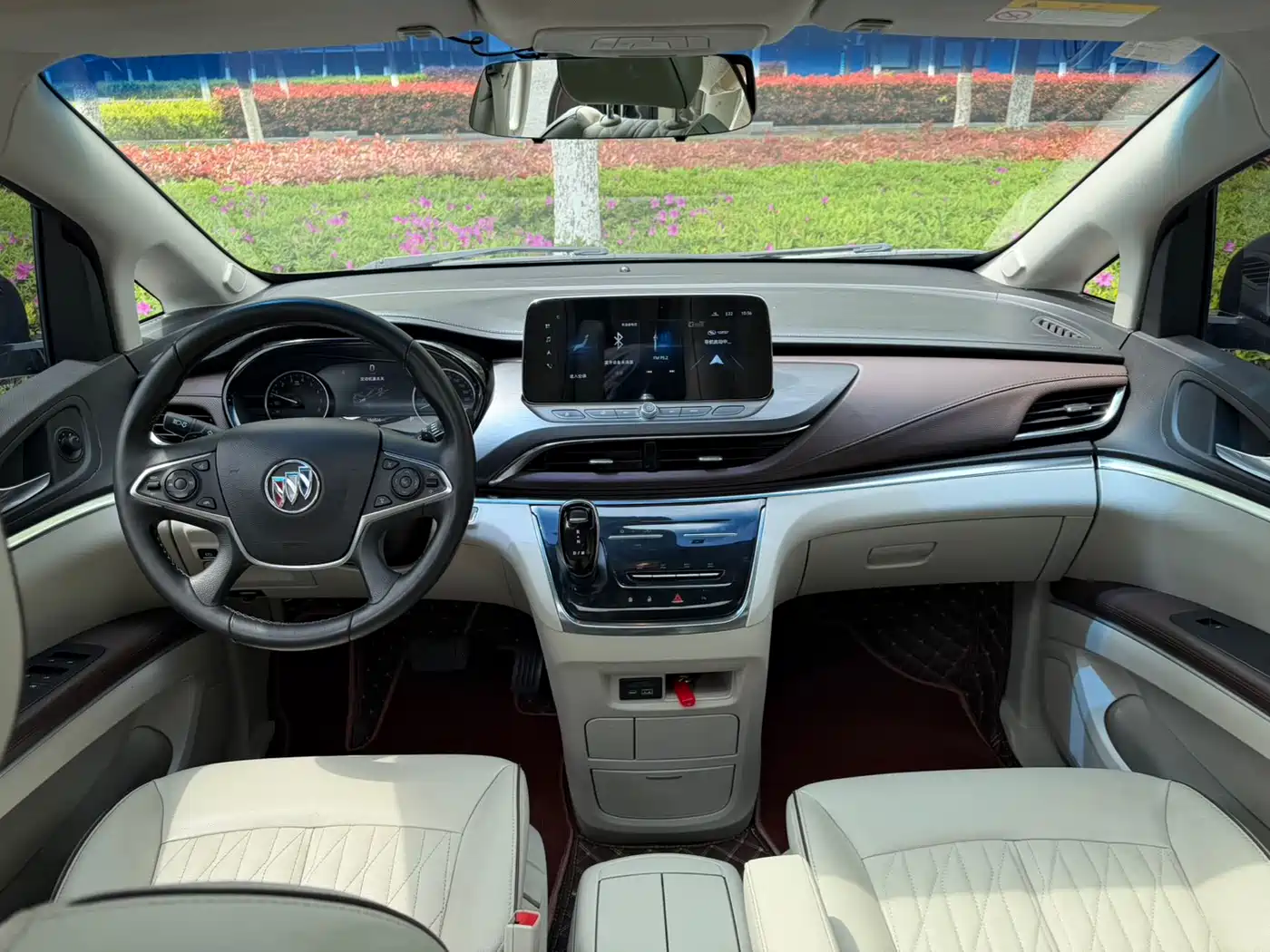 Buick GL8 2021 Land Business Class 652T Luxury фото 13