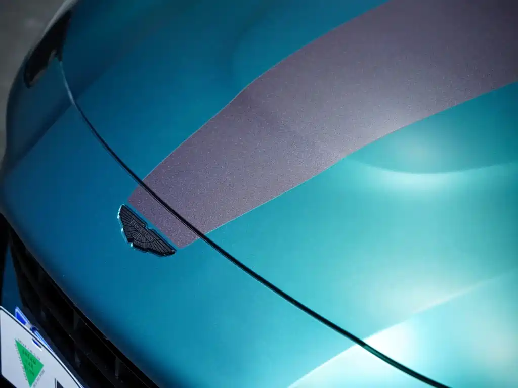 Фото 5 - Aston Martin Vantage
