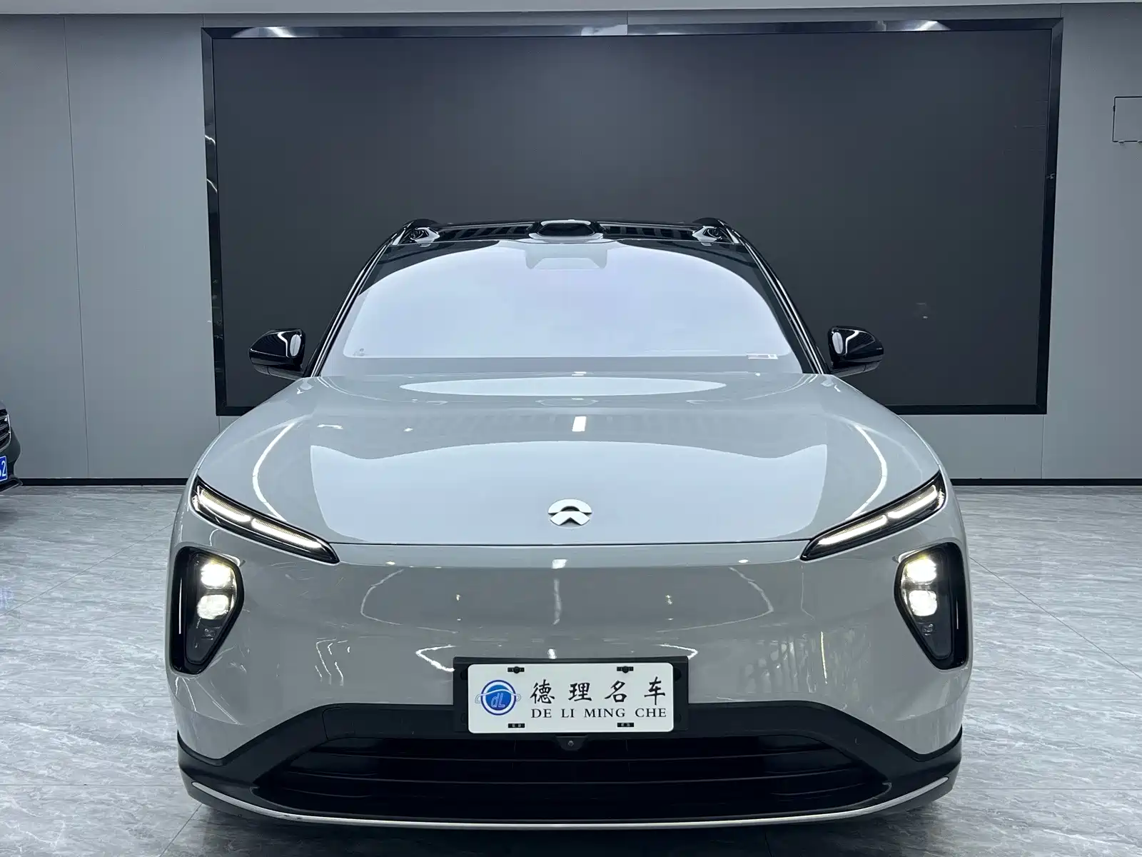 Фото 2 - NIO ES6