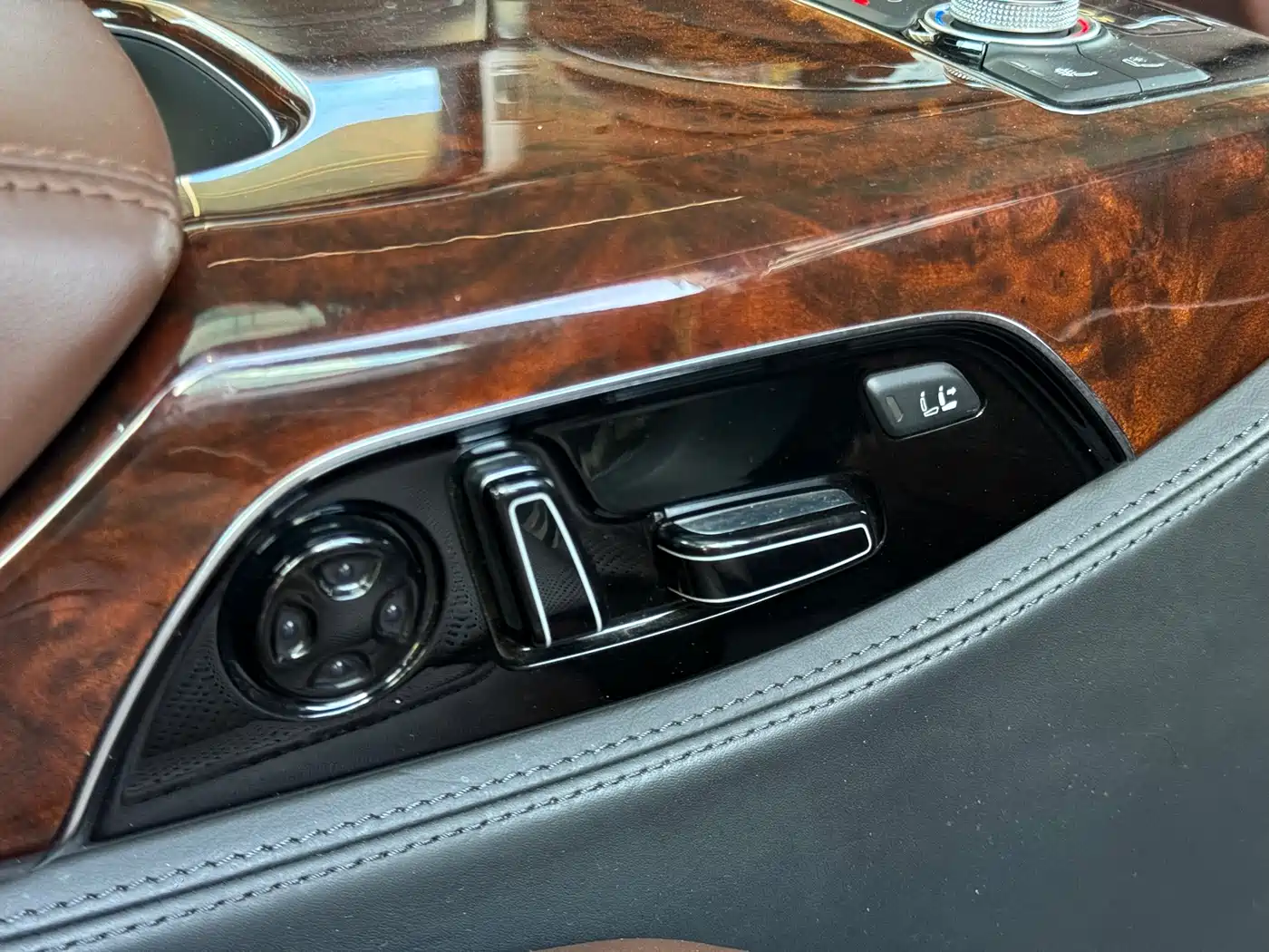 Audi A8 2014 A8L 45 TFSI quattro Luxury фото 27