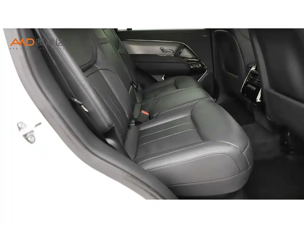 Land Rover Range Rover Sport 2024 360PS S фото 8