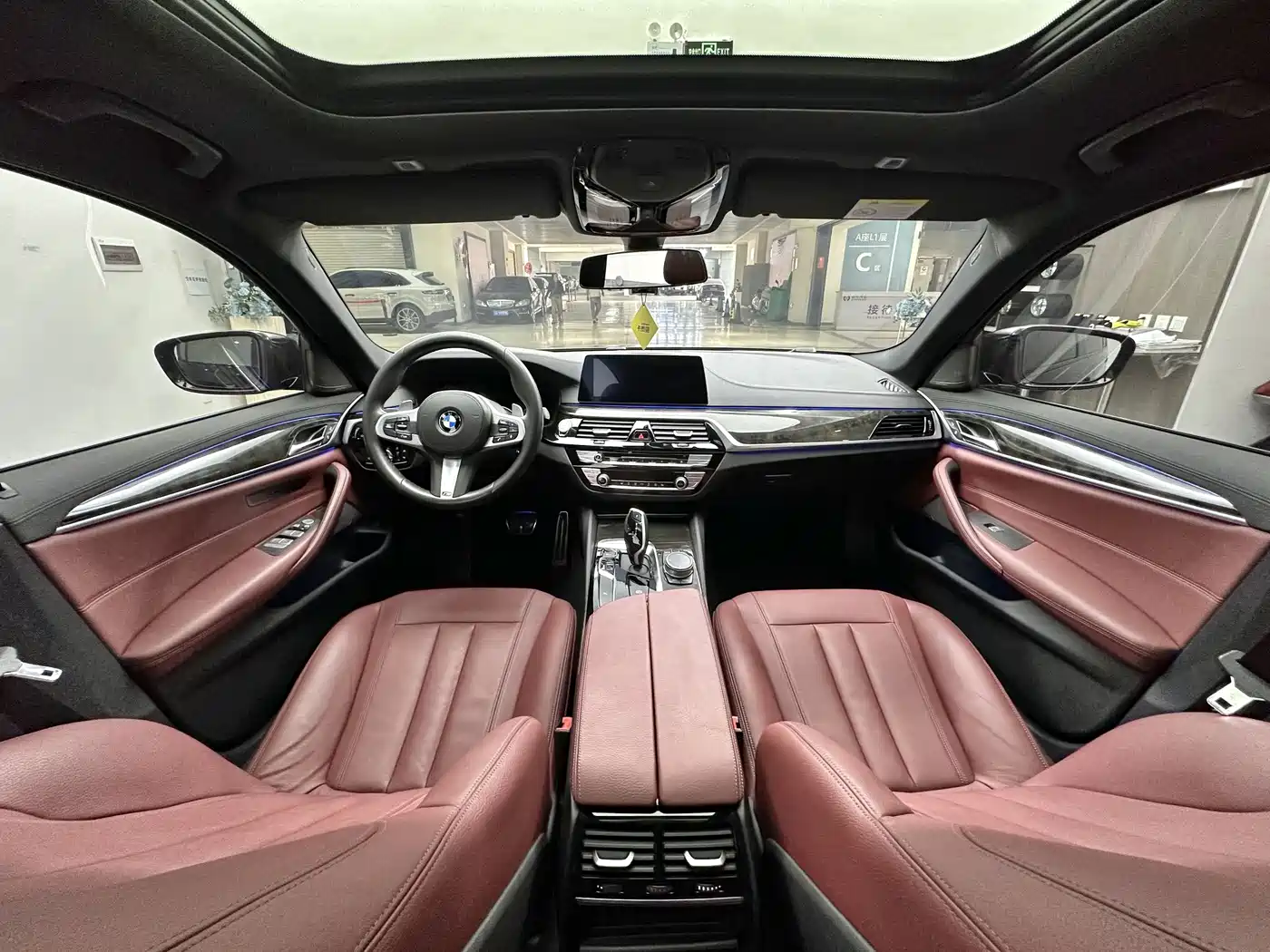 BMW 5 Series 2019 Facelift 530Li Leading M Sport Package фото 9