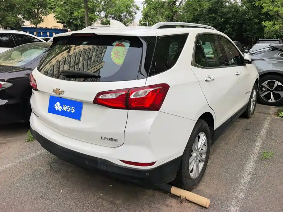 Chevrolet Equinox 2018 535T Automatic Control Edition фото 3