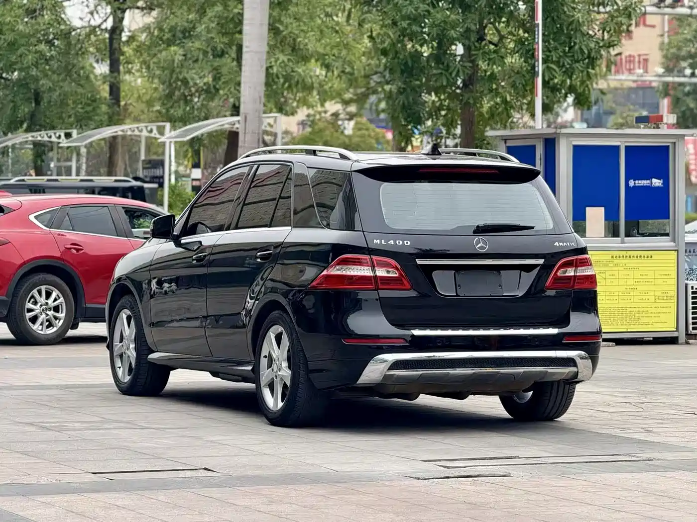 Mercedes-Benz M-Class 2014 ML 400 4MATIC Dynamic фото 3