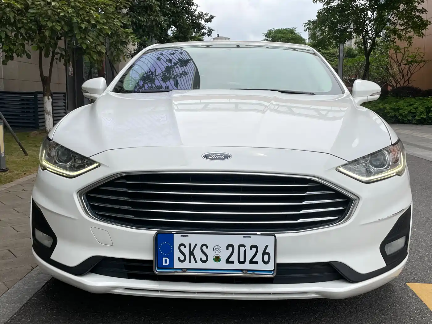 FORD MONDEO